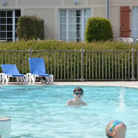 Maison 7/8p Privilege Dans Pierre & Vacances Green Beach Aparthotel